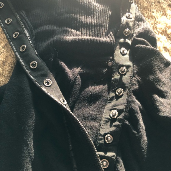 AX turtle neck snap closure cardigan - Picture 4 of 15